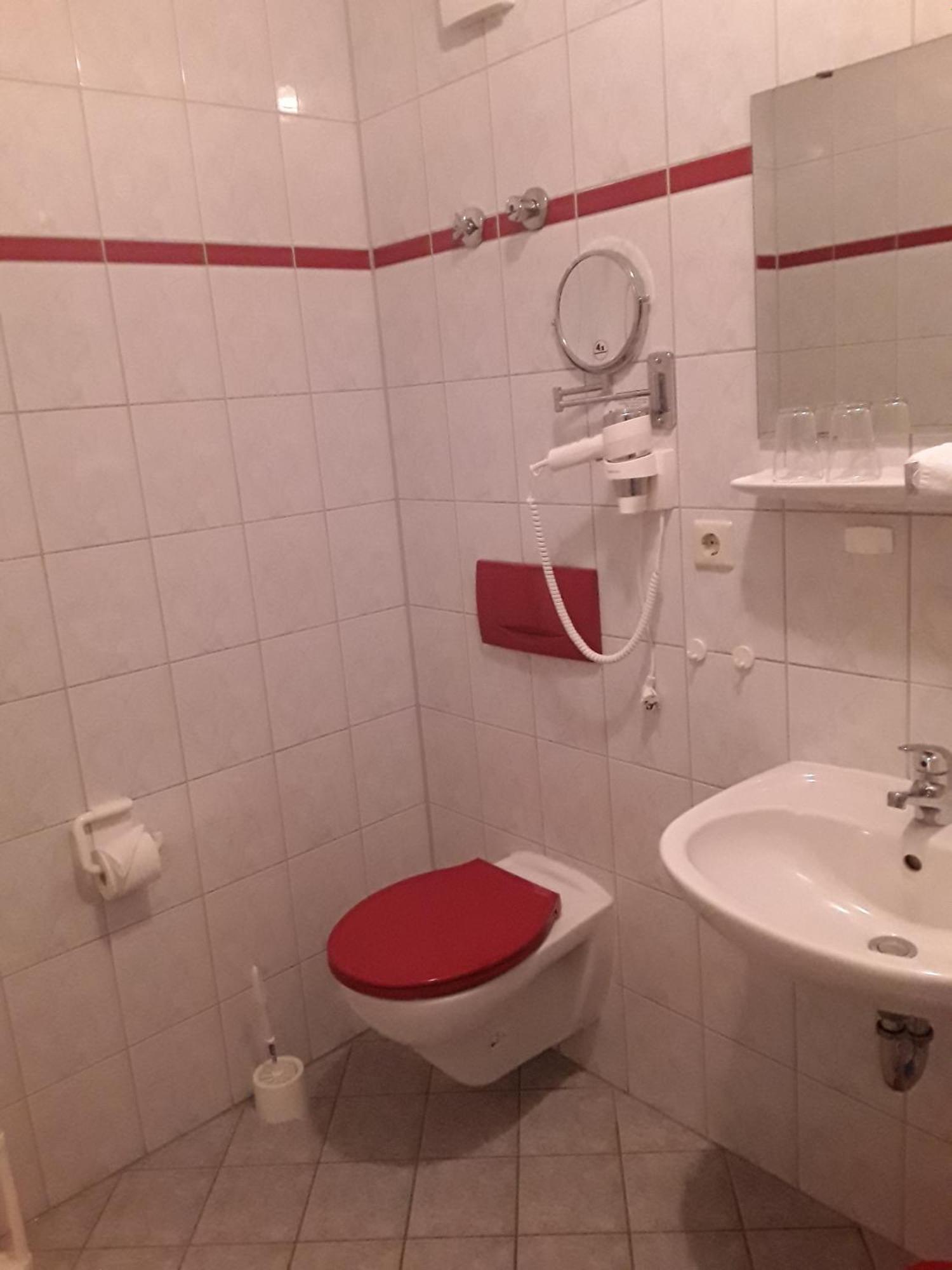 Hotel Schoene Aussicht Steinach  Habitación foto